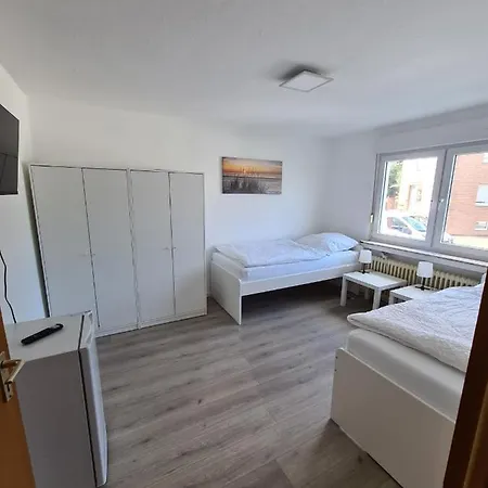 Monteurunterkunft Mit Terrasse In *