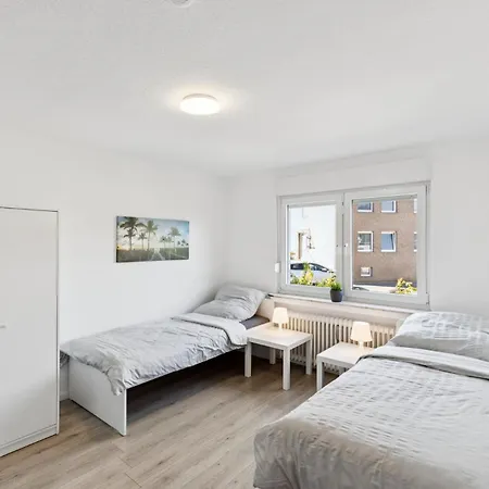 Daire Monteurunterkunft Mit Terrasse In *