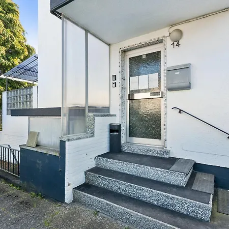 Daire Monteurunterkunft Mit Terrasse In